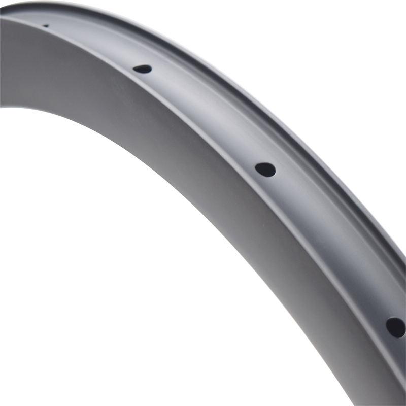 Tubeless disc brake gravel carbon rims