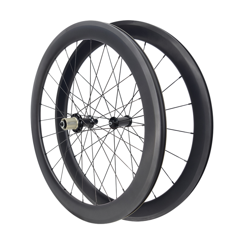 Carbon rim brake wheel 650C for small rider